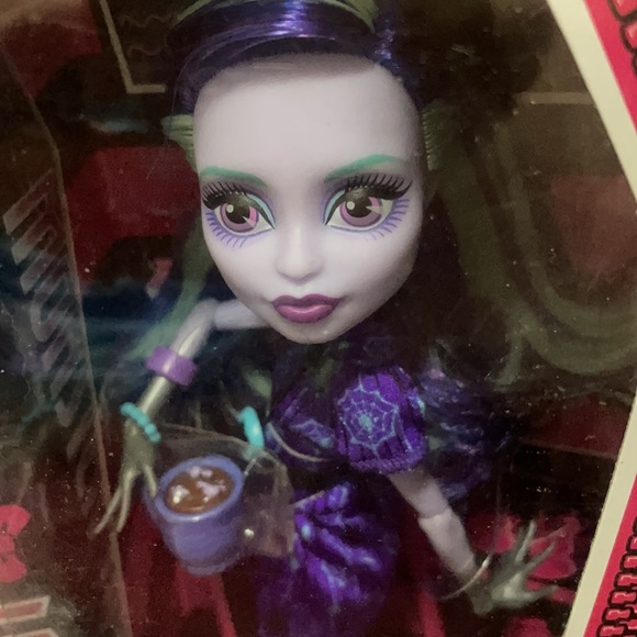 Monster high coffin bean 3 pack twyla, Robecca steam, Venus McFlytrap rare HTF - Picture 4 of 14
